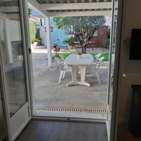 Maisonnette Avec Pergola Διαμέρισμα Τουλόν