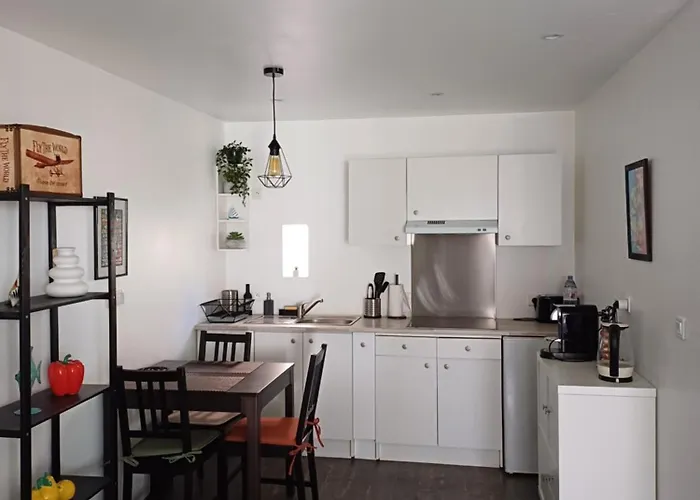 Maisonnette Avec Pergola Apartman Toulon