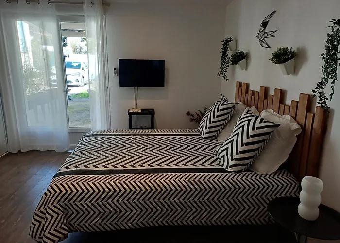 Maisonnette Avec Pergola Apartman Toulon