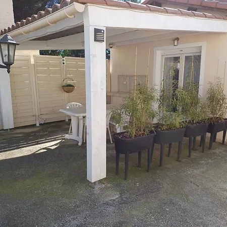 Maisonnette Avec Pergola Apartmán *