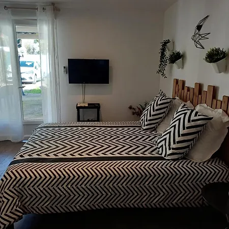 Maisonnette Avec Pergola Appartement Toulon